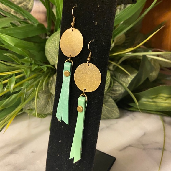 Leather Earrings - Picture 2 of 3